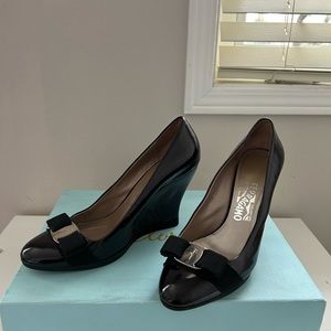 Salvatore Ferragamo Black Panted Leather Pump, size 9.